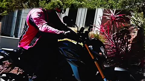 AMT 04 Suzuki GSX S750 Twisty Hill #amt #motorcycle #review #Shorts