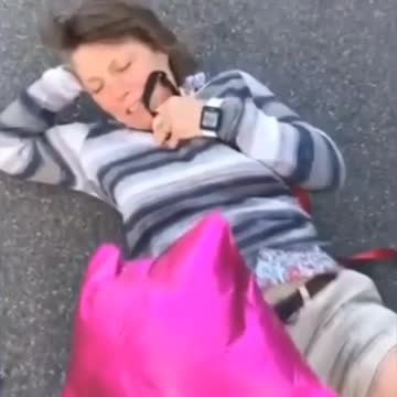 Oops, She got what she deserved 😂😂