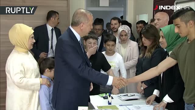 Erdogan stigao na biralište