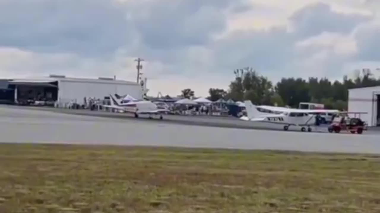 FEMA Helicopters Are Blocking Greenville South Carolina Airport (10/6)