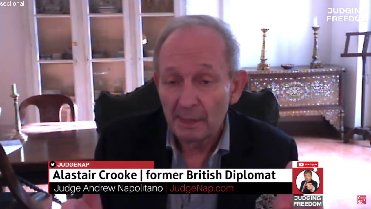 Alastair Crooke, former British diplomat and MI6 agent: "Is America preparing for World War 3?"