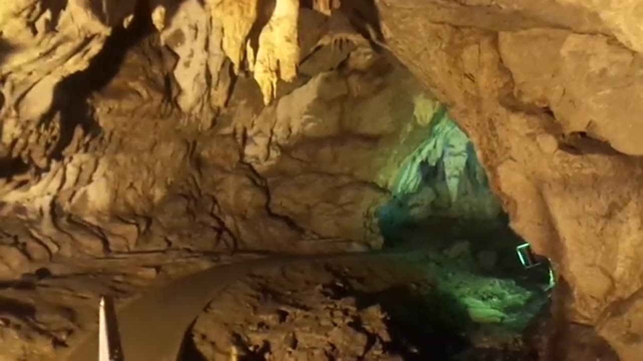 Ravnistarka Cave-Ravnistarka Pecina-Serbia