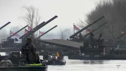 En estrecha cooperación con las fuerzas aliadas de la OTAN, Francia participa