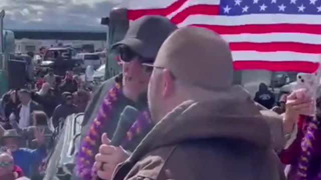 Freedom Truckers sing Amazing Grace