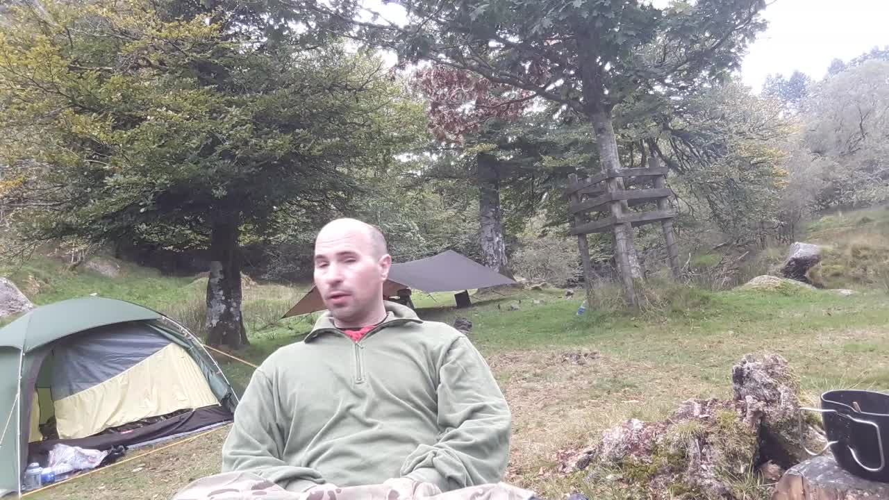 Vlog while wildcamping