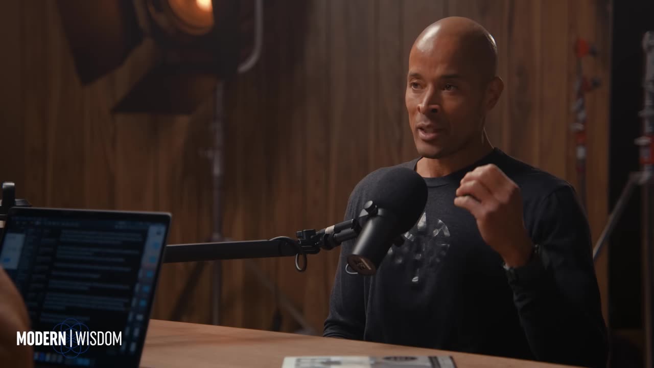 How To Get Up Early Every Day & Win - David Goggins
