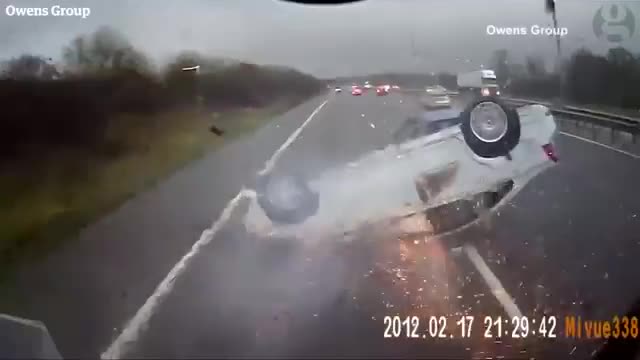 Dashcam captures horrific car crash after father falls asleep at wheel