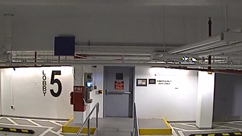 6155RHOBG1G105ASWLobbyEntry_2021-01-06_17h00min02s947ms.mp4