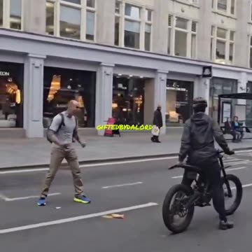 Just another day in Lawless London.