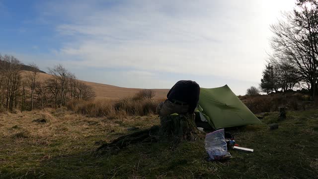 Chilling by the tent . Drinking a coffee. Dartmoor. Speedlapse. GoPro