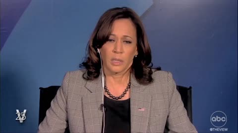 Harris smears the border agents in del Rio Texas for doing their JOB!!!!!