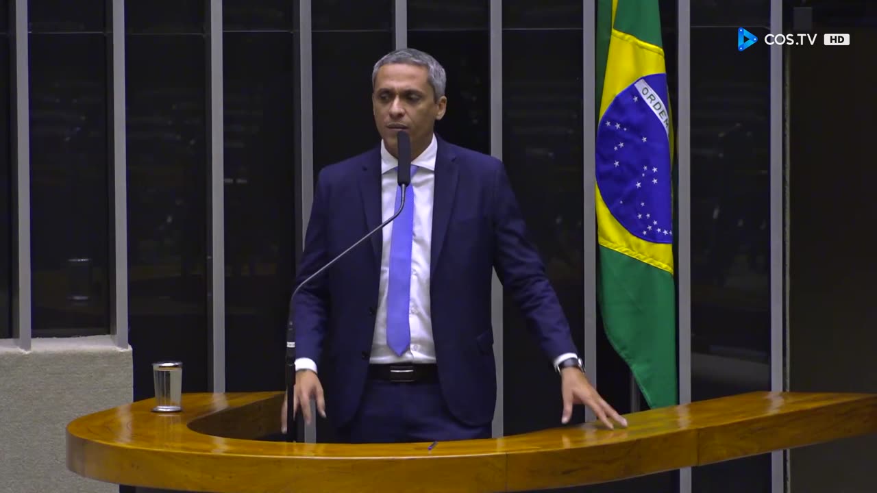 Hoje os prefeitos do Brasil estão em greve devido a destruição econômica do LULA