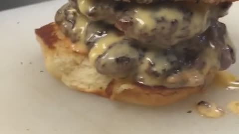 Cheese Beef Burger Tutorial