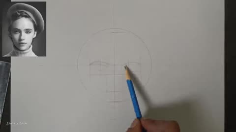 Draw The Scale Of The Facial Features Of The Portrait