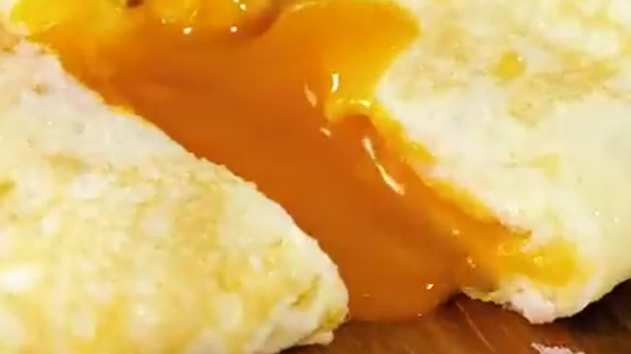 How to cook eggs like a Chief