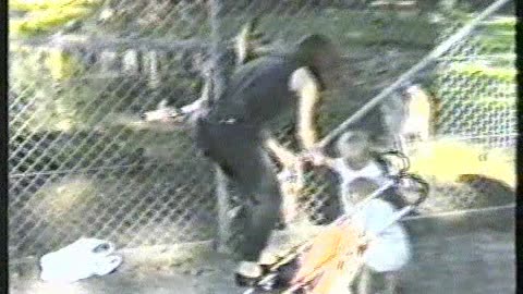 Karslundsparken i Landskrona 26 Aug. 1990 med Jimmy ,Mattias, Rolf och Annika del 1