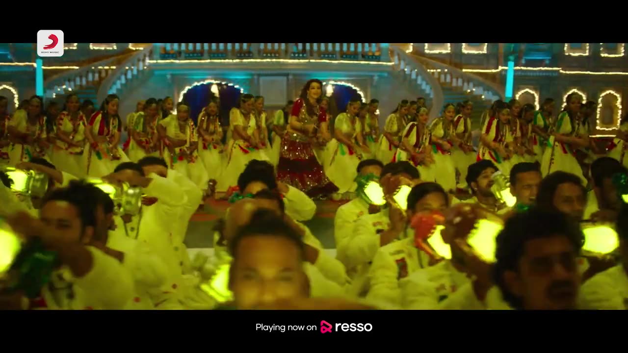 Param Sundari - Mimi ft. Kriti Sanon Video Song_HD_720p-(HDvideo9)