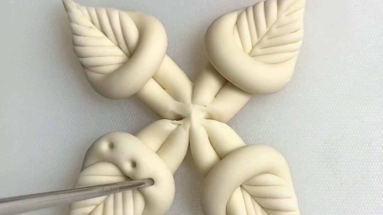 Beautiful Satisfying Art From Pastry Tutorial