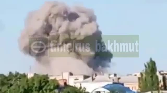 Ukraine War - Artillery and aviation provide fire support for today's major offensive