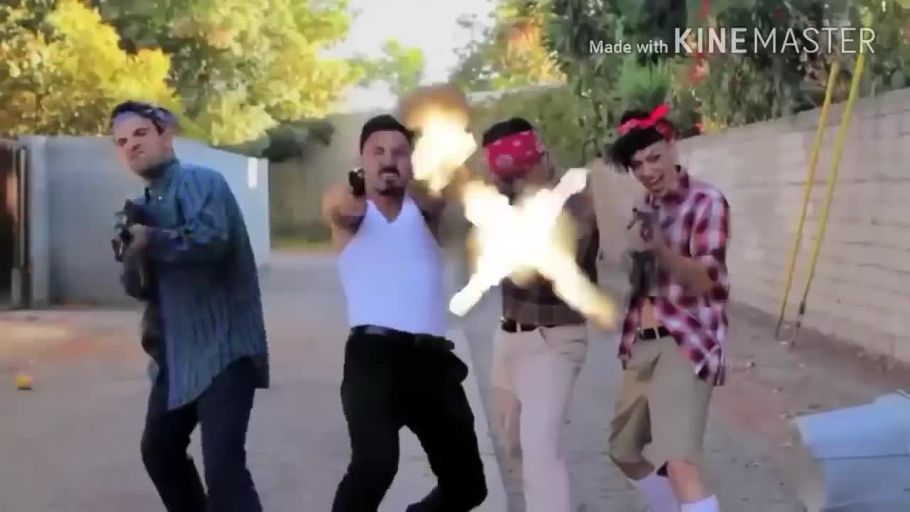 horror comedy in zombie mode