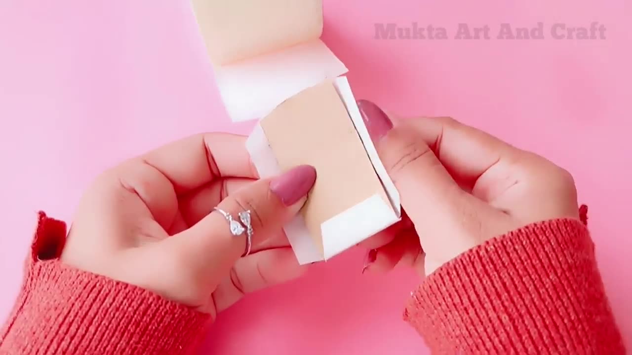 How to make Holding Punch Machine / DIY Craft Punch at home #Holding_Punch #Paper_Craft