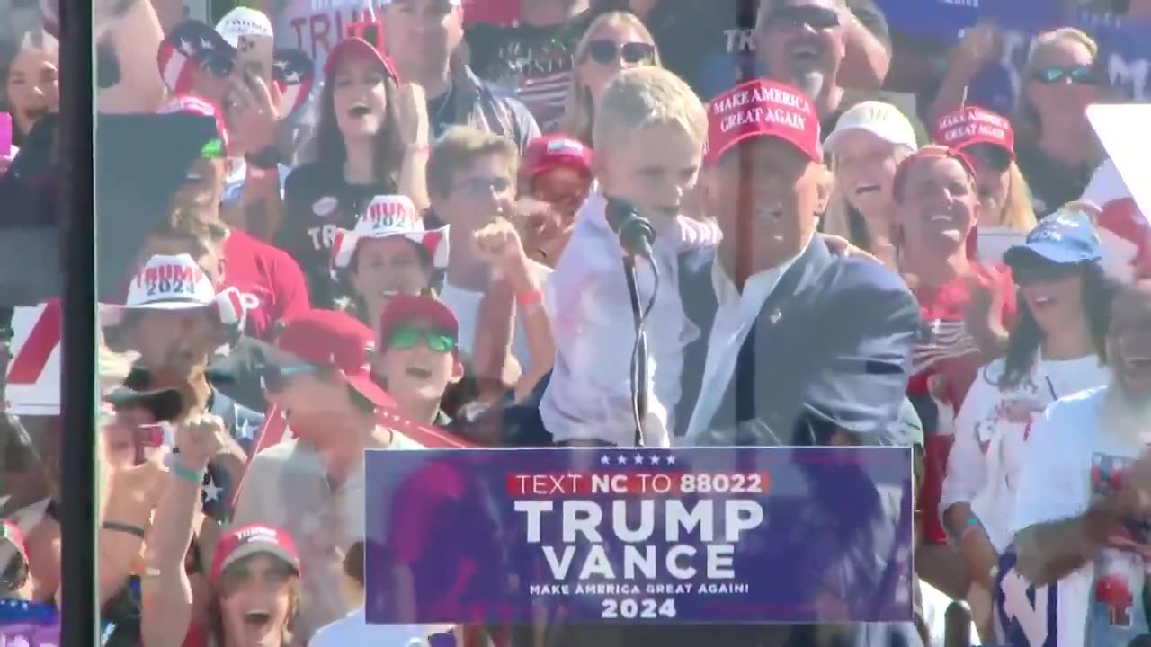 Trump's grandson Luke joins President Trump on stage in North Carolina❤️