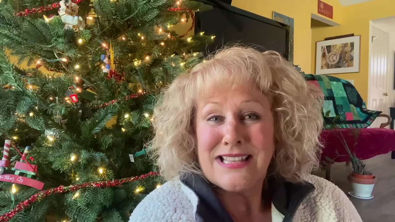 Holiday Cinnamon & Challenging Christmas Memory