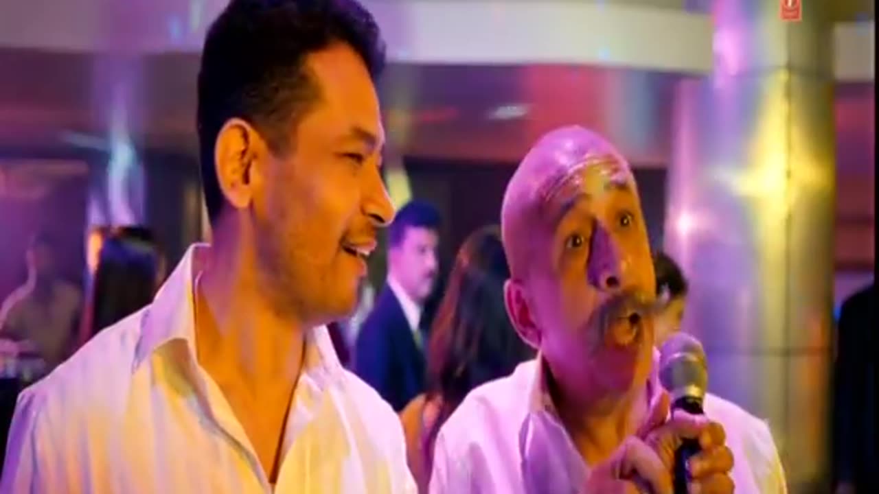Hawa Hawa Remix Video song
