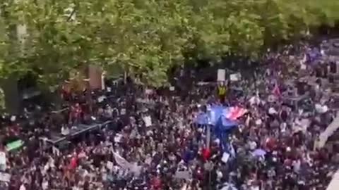 Melbourne Protesting the mandates