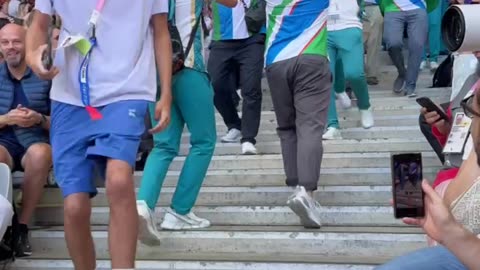 Andijan fc fans in Paris