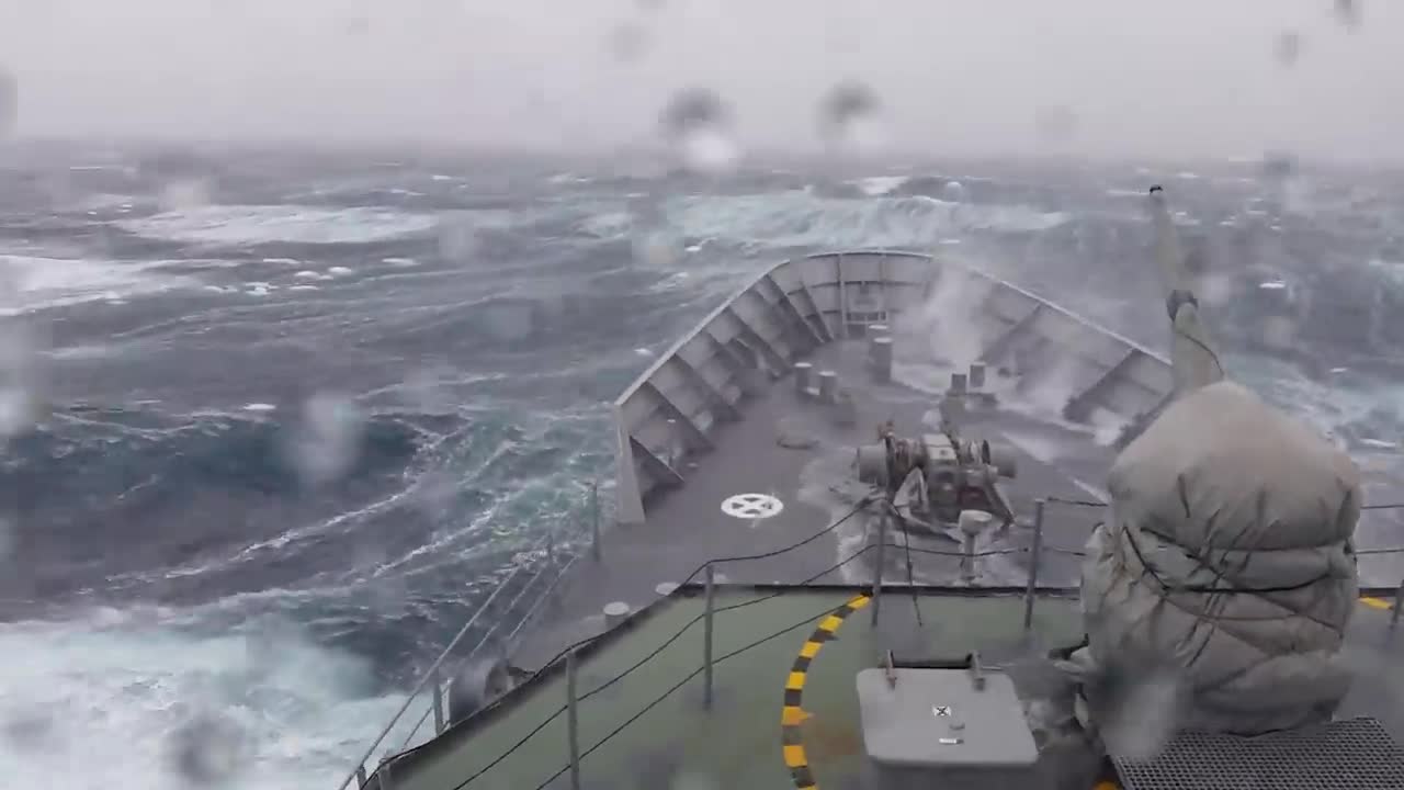 Giant wave hits the ship