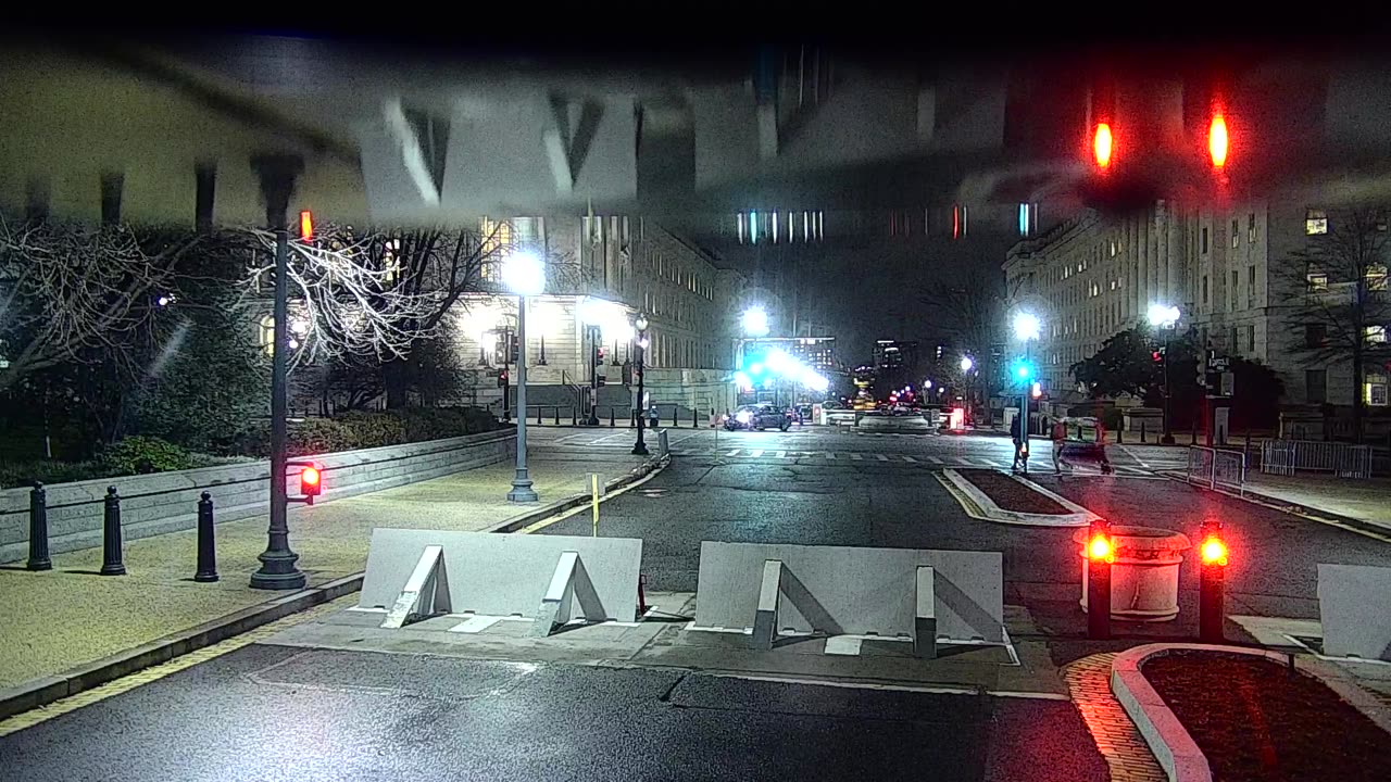 0672USCG00K25SouthBarricadeInbound_2021-01-05_19h07min53s763ms.mp4