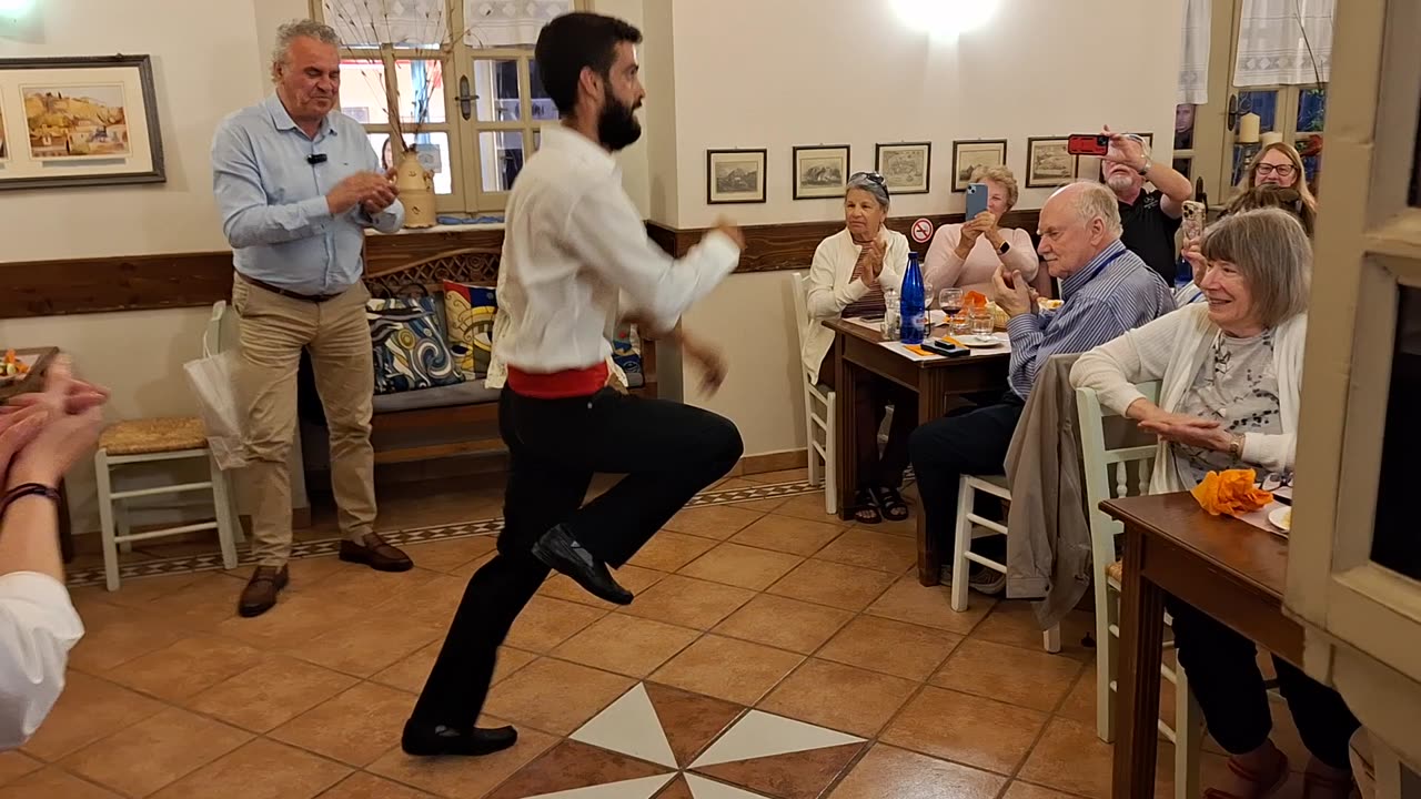 Crete Dancing