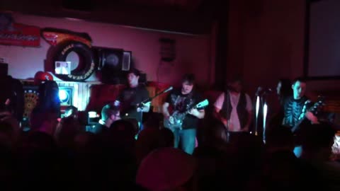 2013.12.29 Motorbiscuit - Renegade