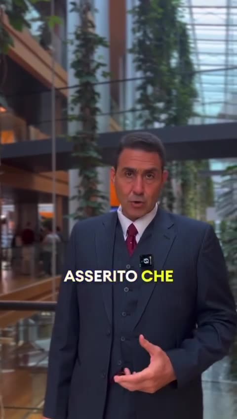 🔴 Generale Roberto Vannacci: dedicata a Saverio Tommasi, epico giornalista di Fanpage.