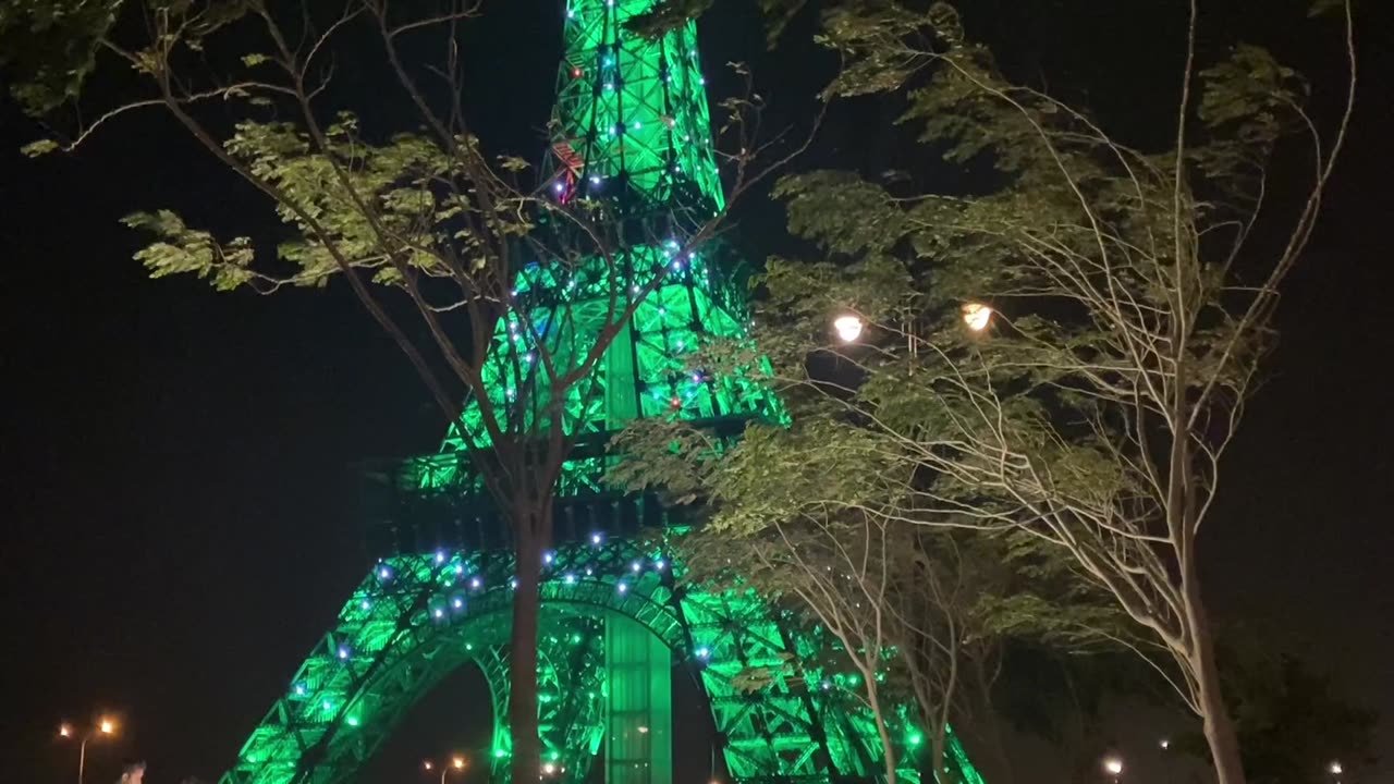 Eiffel tower 🗼