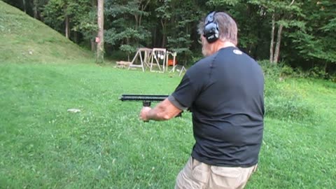 Dennis tries out the 9mm AR