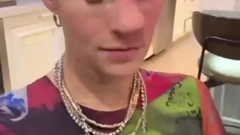 😂😂