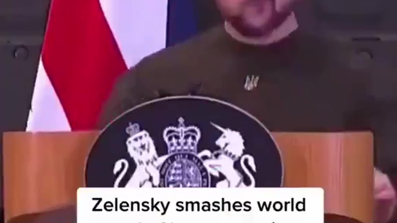 Cocaine boy goes viral on western social media. It's a success!