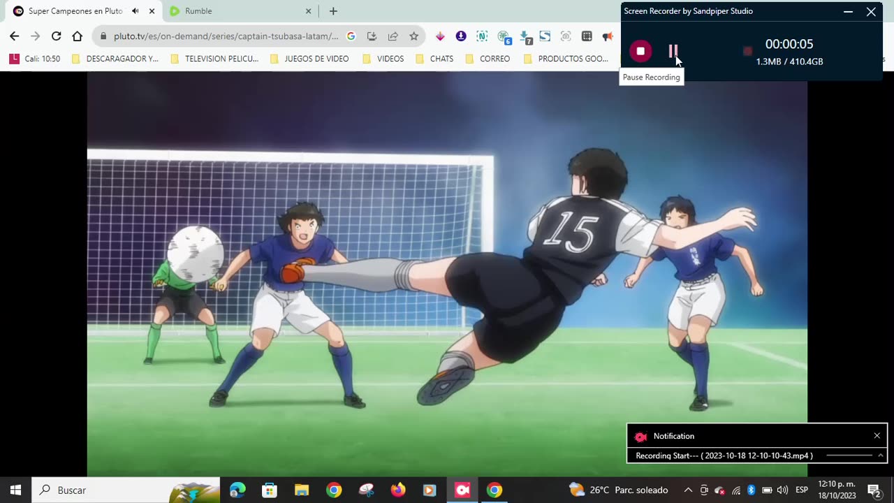 atacante patea pelota de media bolea futbol fifa 2023-10-18 12-10-10-43