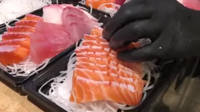 Cutting a Fillet of fish #shorts #subscribe #like #explore #fish #cutting #food