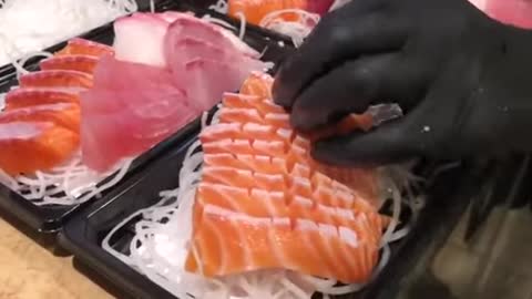 Cutting a Fillet of fish #shorts #subscribe #like #explore #fish #cutting #food