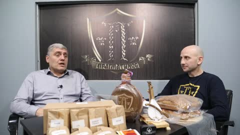 O Šešelju i borovnici (Miroljub Petrović)