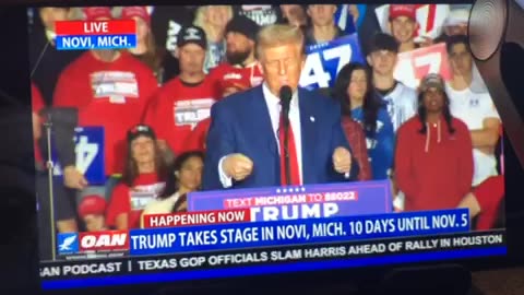 🦅 OANN Novi Michigan union autoworker Brian vote president Donald Trump Saturday 01:36 pm