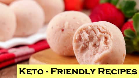 Keto Strawberry Cheesecake Fat Bombs