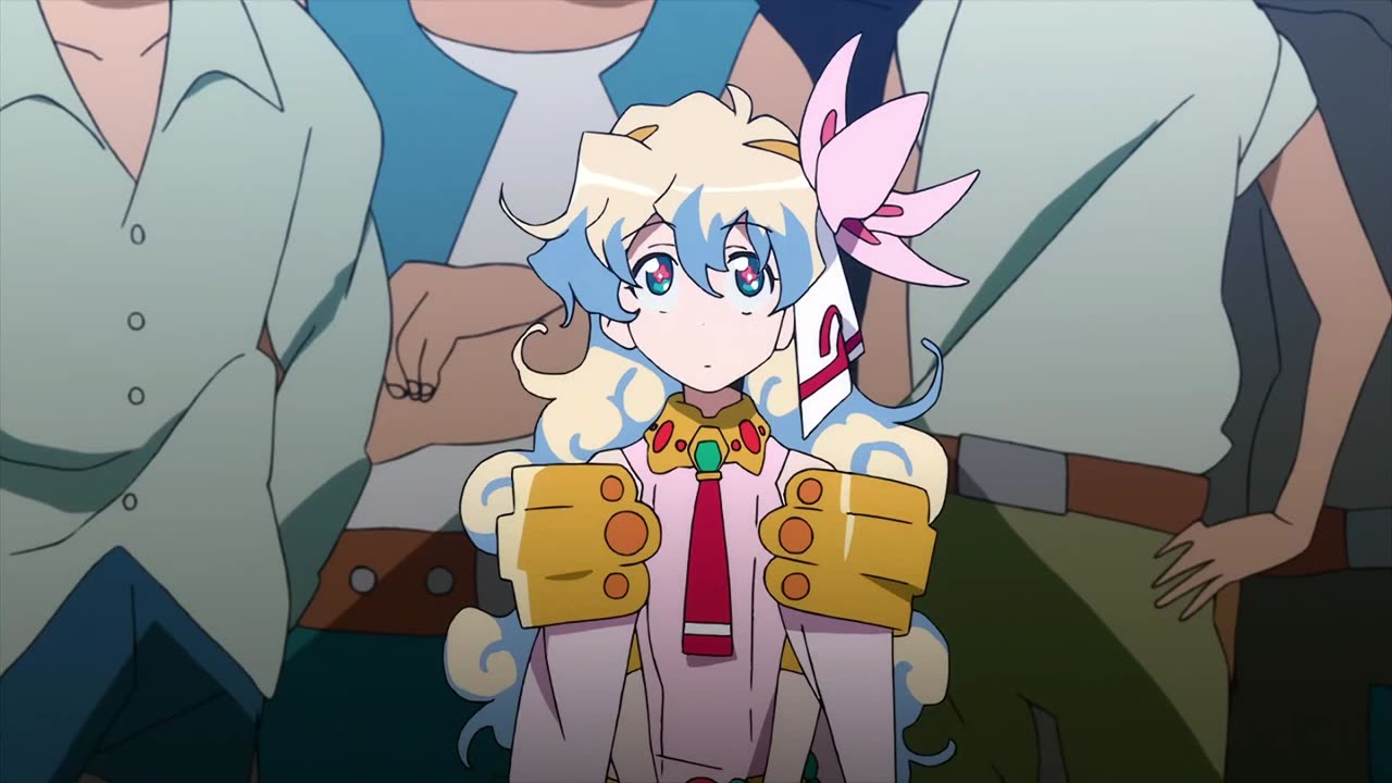 Gurren Lagann - Team Gurren checking out Nia