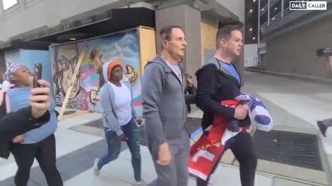 Longer vid of Patriots being randomly attacked by large blm and antifa crowds.
