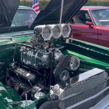 Monday Motor Madness # 71 - Mopar Man