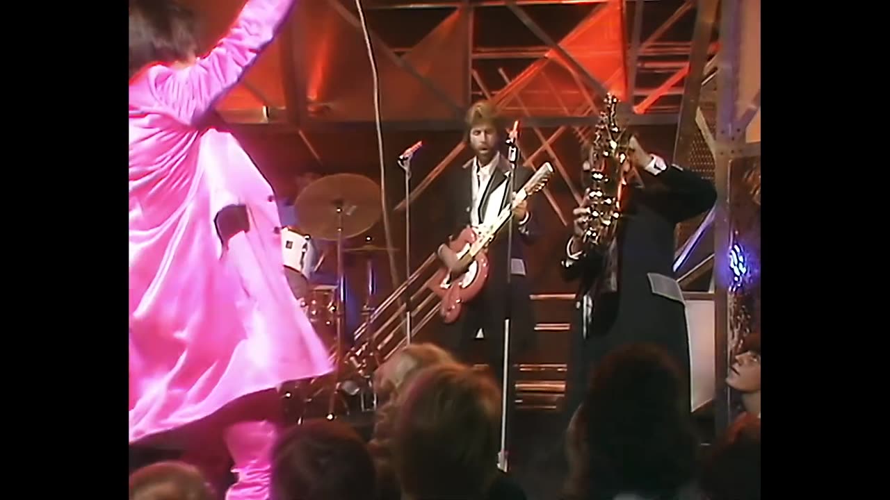 Showaddywaddy - Why Do Lovers Break Each Other's Hearts (Top of the Pops, 16 10 1980) [TOTP HD]