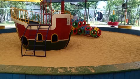 is this a pirate ship